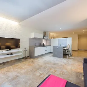 Garden Loft Picasso Apartamento